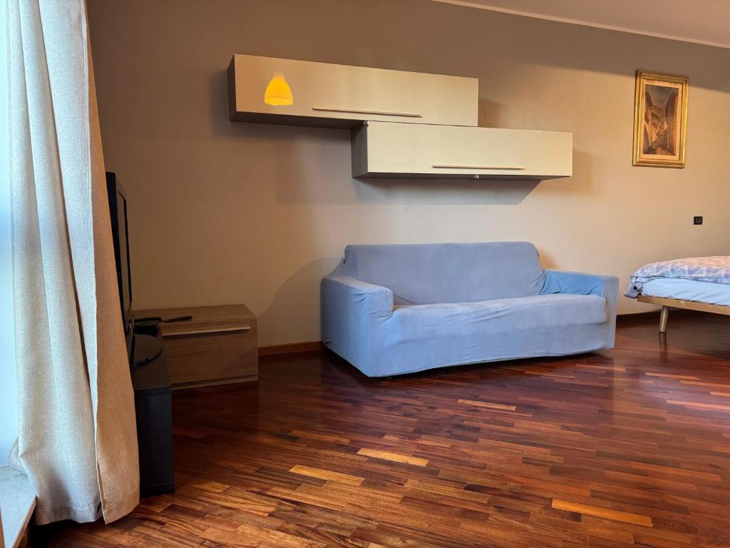 Ampio monolocale - 2