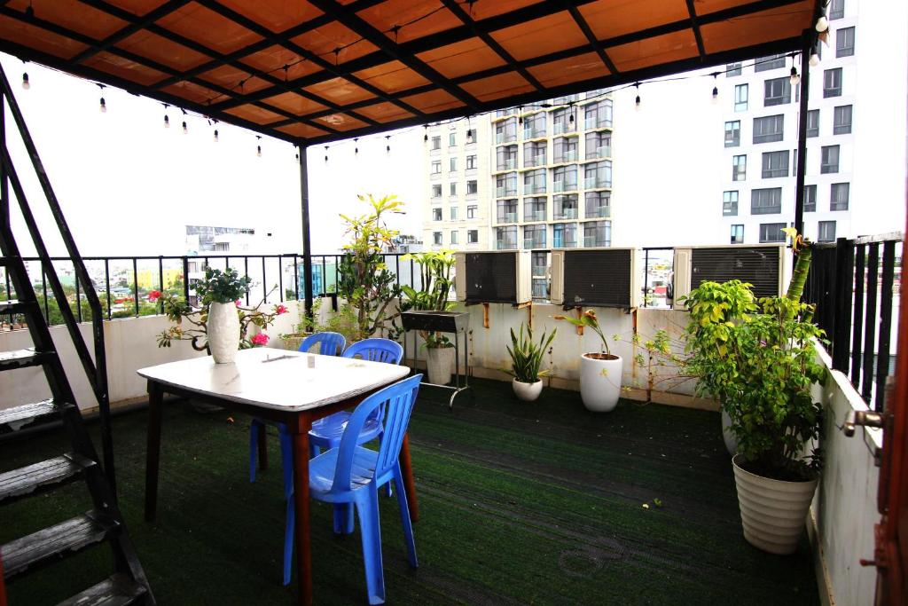 Khách Sạn Khánh Vinh Đà Nẵng OYO 232