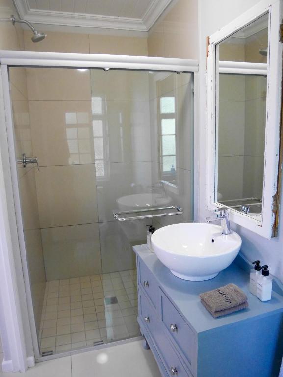 The Garden Shed Guesthouse photo