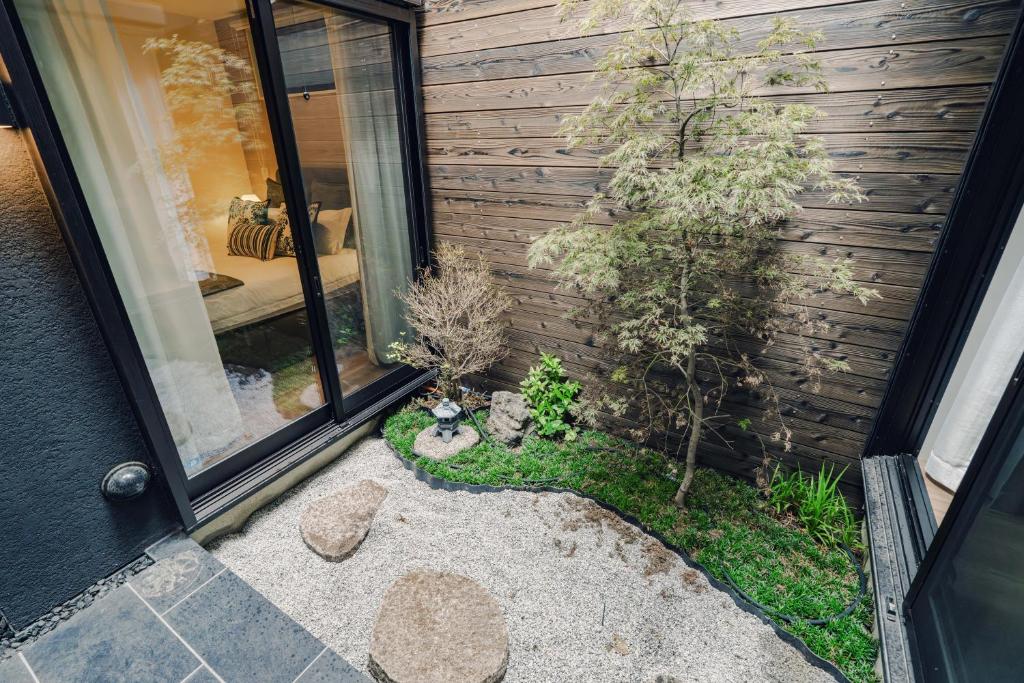 JS暁宅-静寂 清澄 seijaku seichou, Ósaka