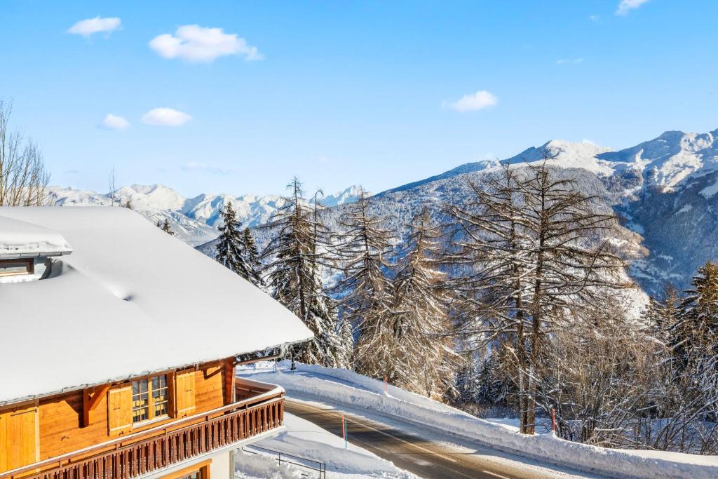 Studio rénové avec vue sur les montagnes - 2