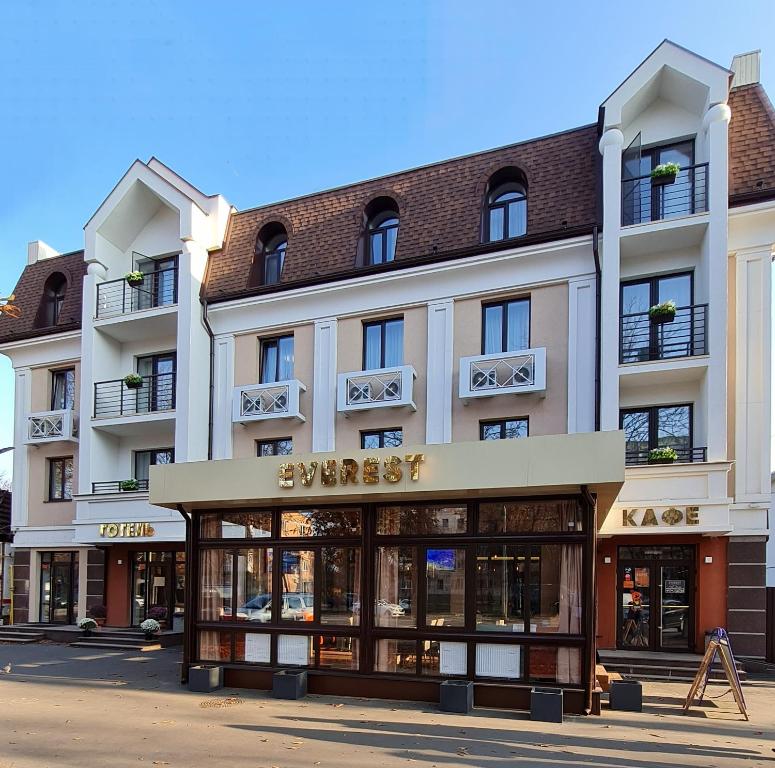 EVEREST Готель, Poltava