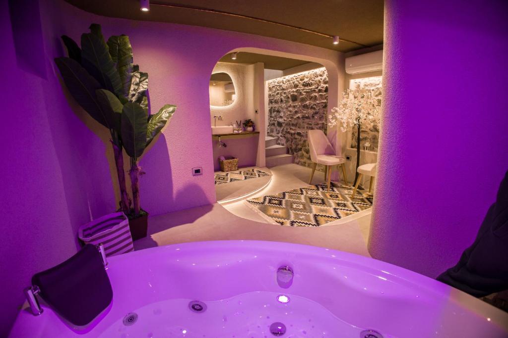 Orama Suite & Spa, Korçë