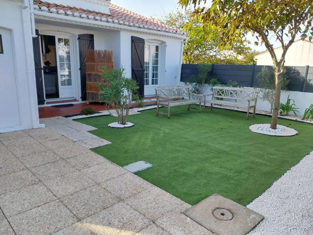 Le Bananier, Quartier La Chaume avec jardin, plage à 1km, 4 à 5 pers, Les Sables-dʼOlonne