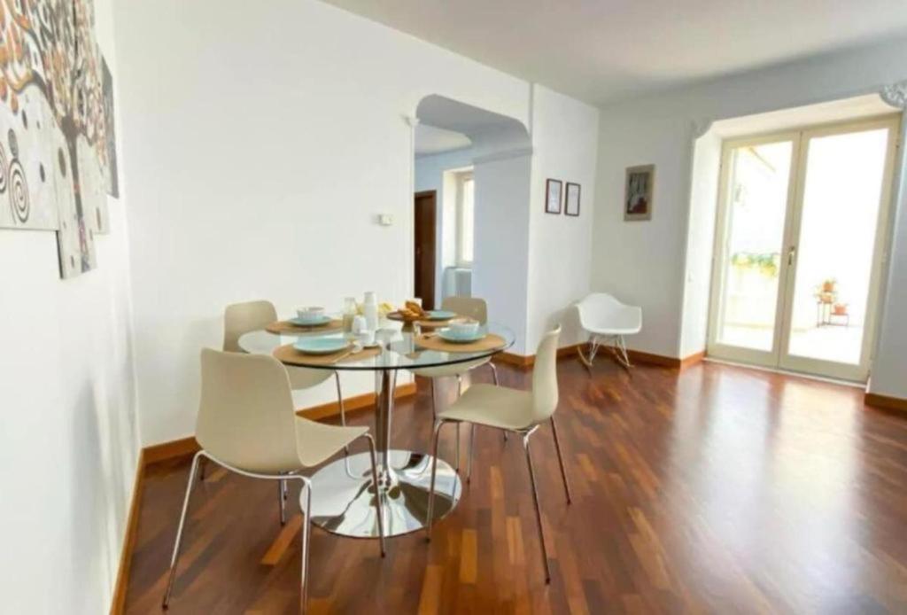 Le Scale della Minerva, Salerno