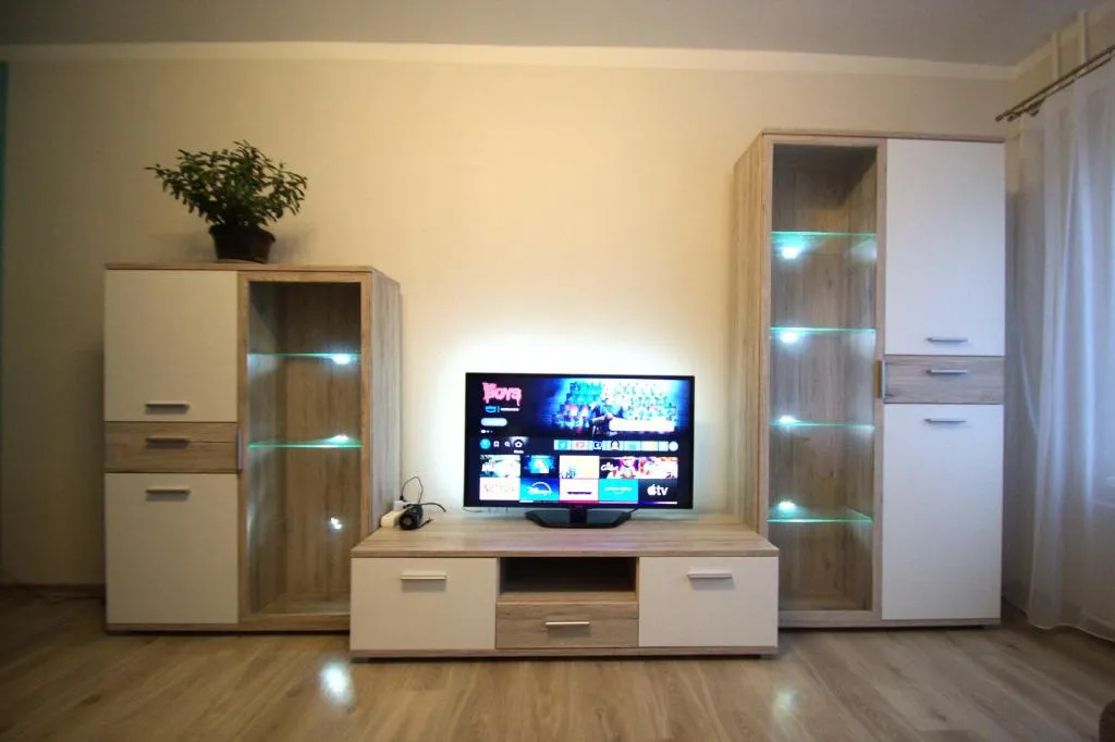 Beautiful renovated apartment, Hotel in Balvi