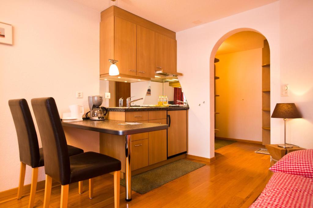 MOM - Alpine Boutique Apartments, Chalet Fagus, Terrace Studio - 5