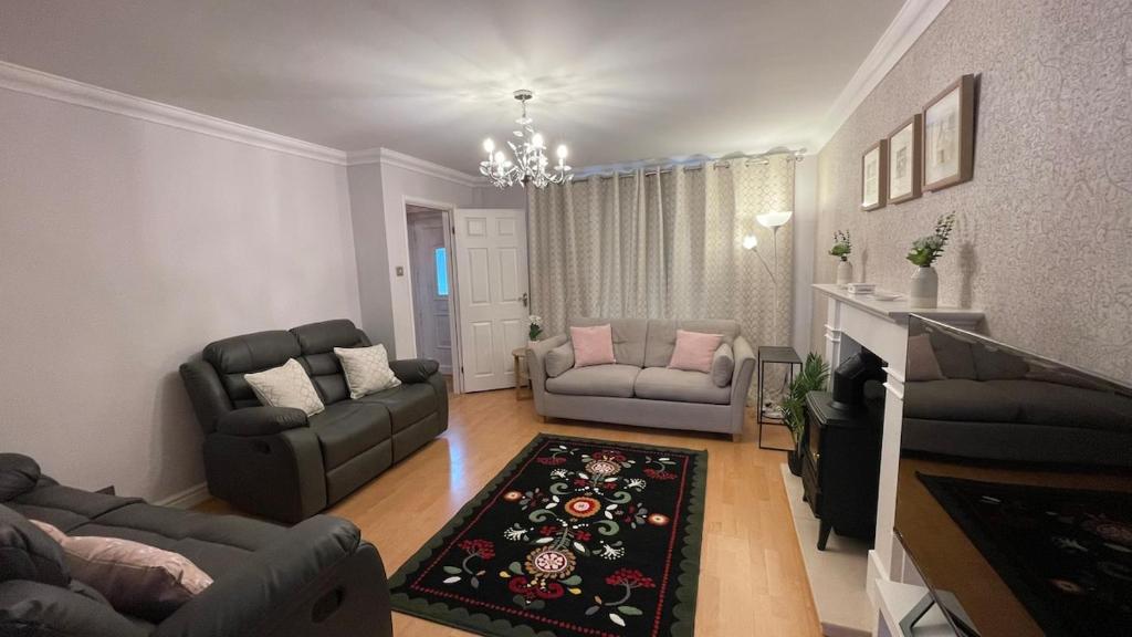 Cosy & convenient by BHX & NEC, Sheldon