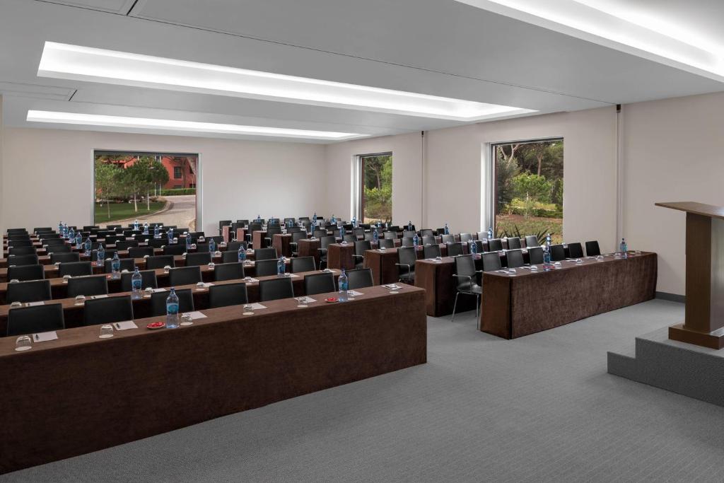 Sala de reuniões / Salões de baile