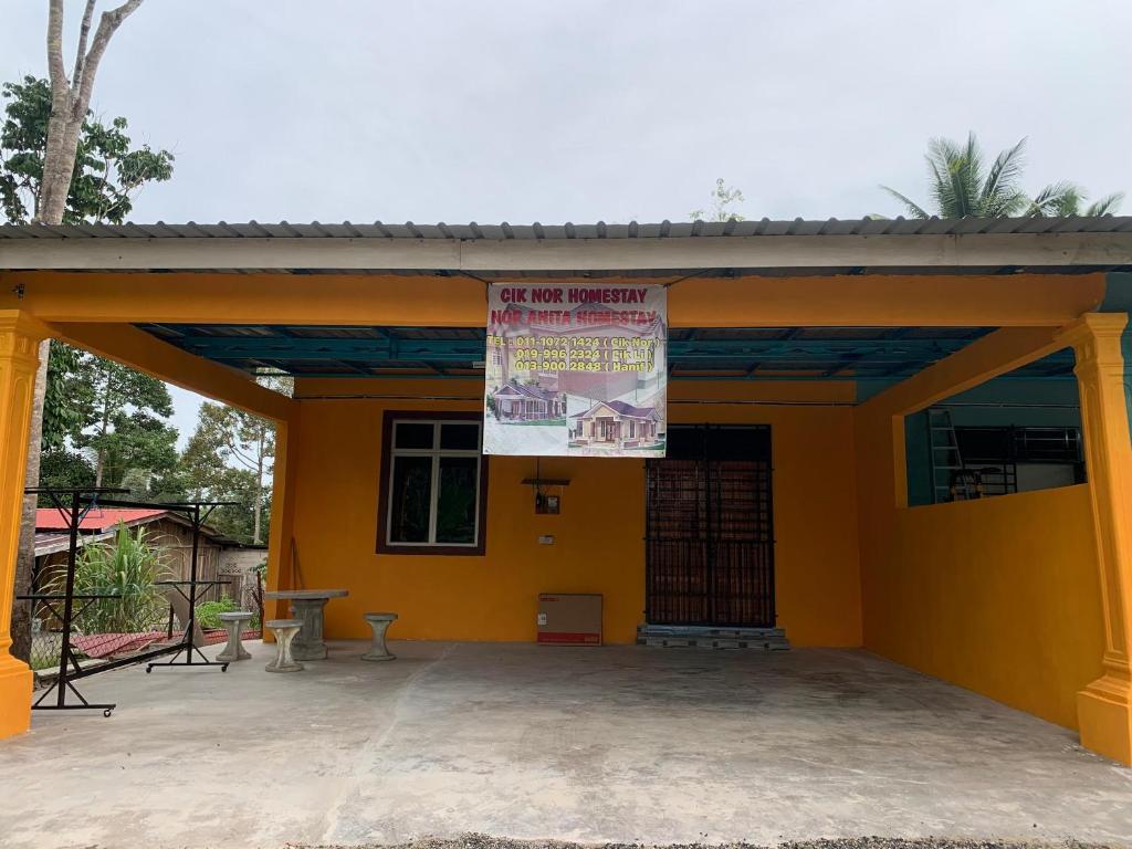 Cik Nor Homestay, Machang