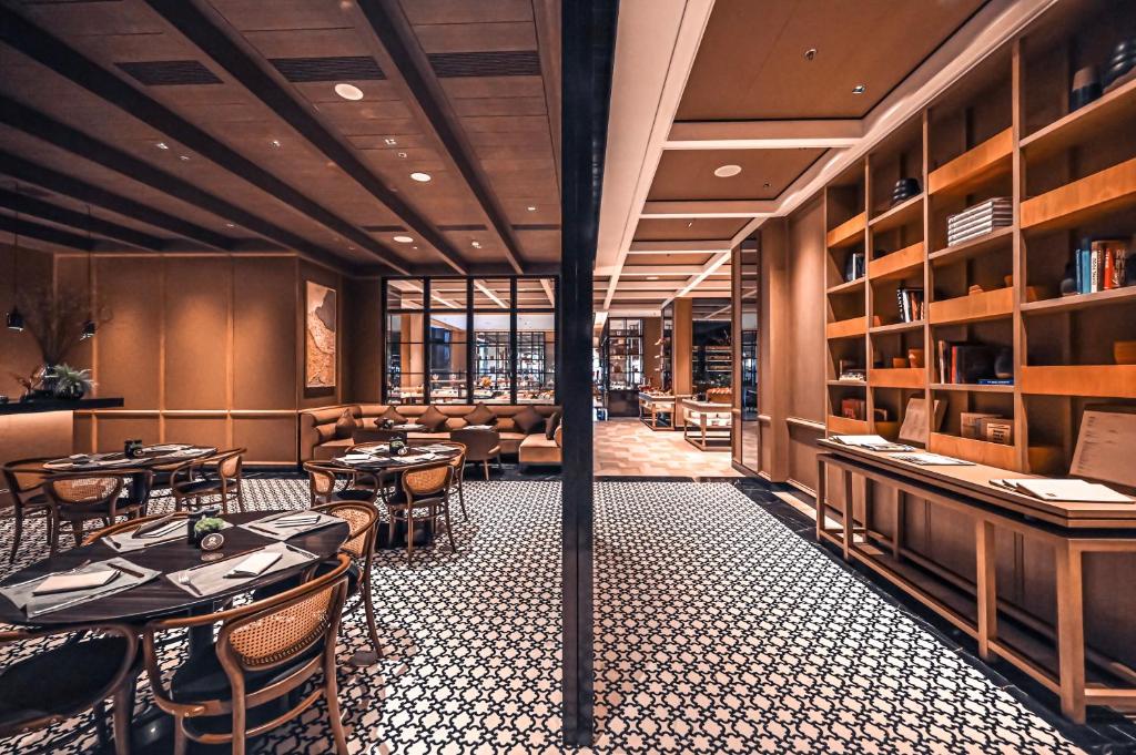Restaurant, The Ritz-Carlton, Xi'an in Xian