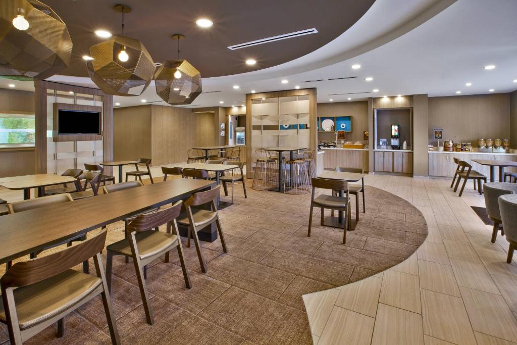 SpringHill Suites by Marriott Pittsburgh Butler/Centre City, Butler