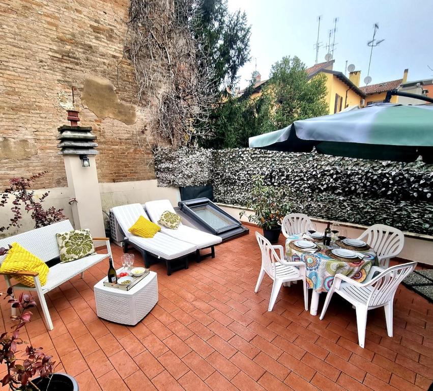 Secret Terrace Downtown Loft, Rooftop Terrace, 2 bedrooms, AC - 1