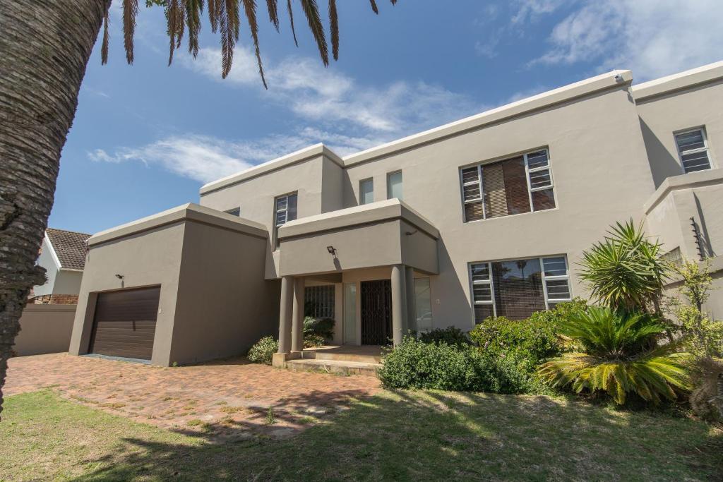 Wanderlust Whiskaway, Summerstrand