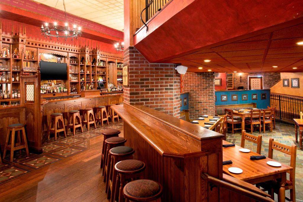 Bar/lounge