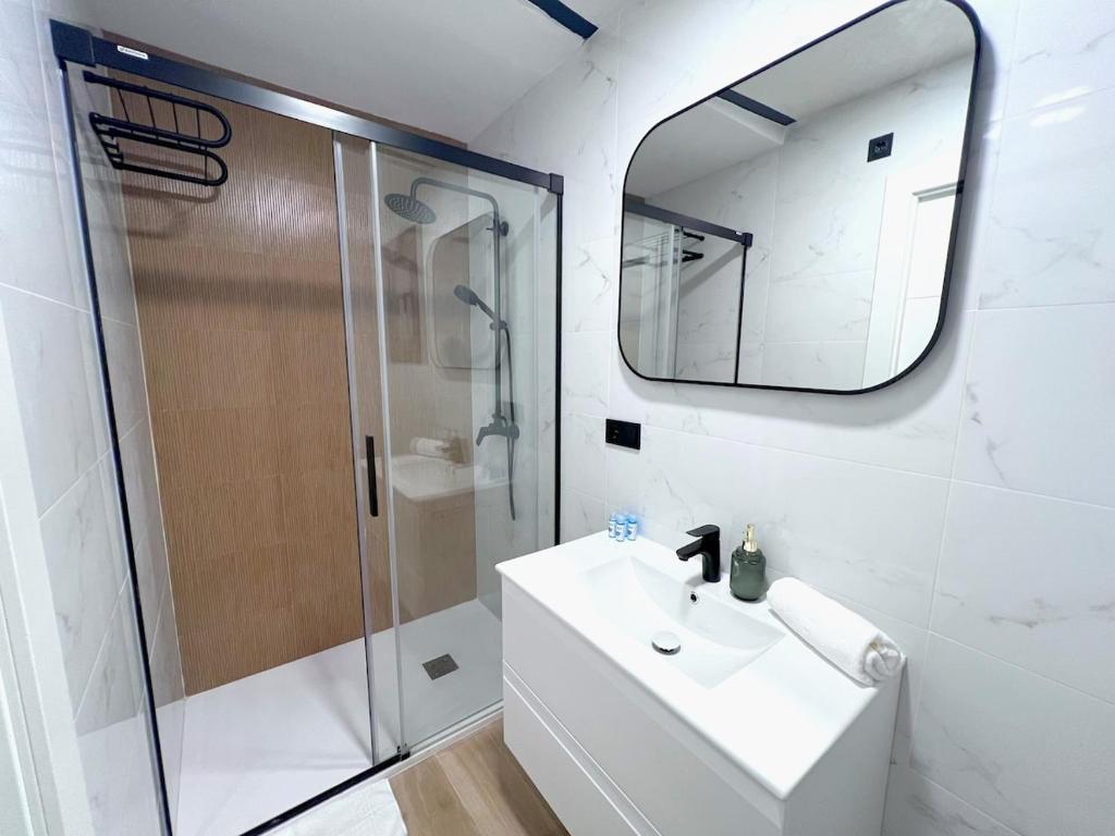 Evans Realty BN Moderno & Lujoso Estudio - 5
