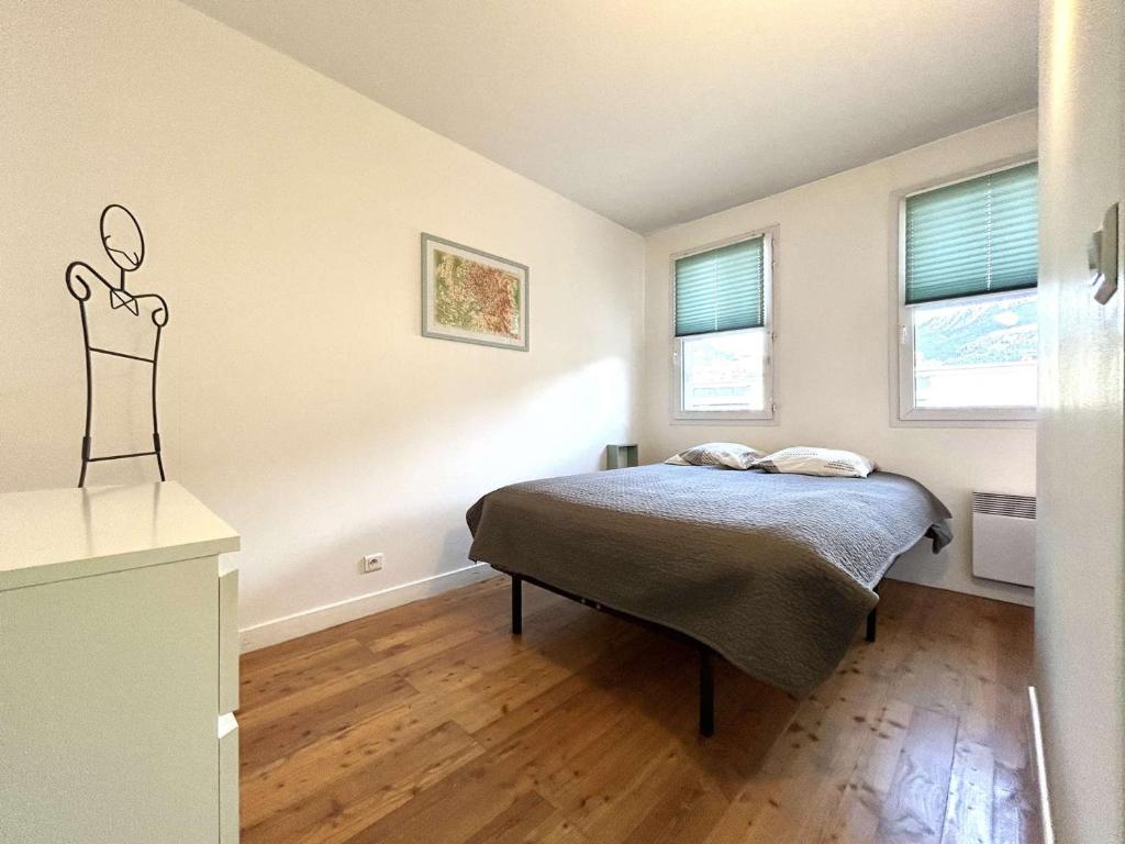 Duplex 3 Pièces 6/8 Pers à Briançon avec Parking - FR-1-330C-1 - 2