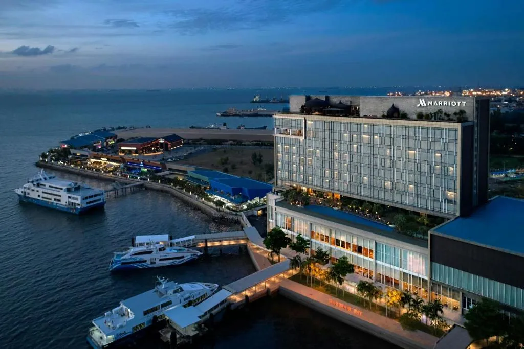 Batam Marriott Hotel Harbour Bay，位于名古屋的酒店