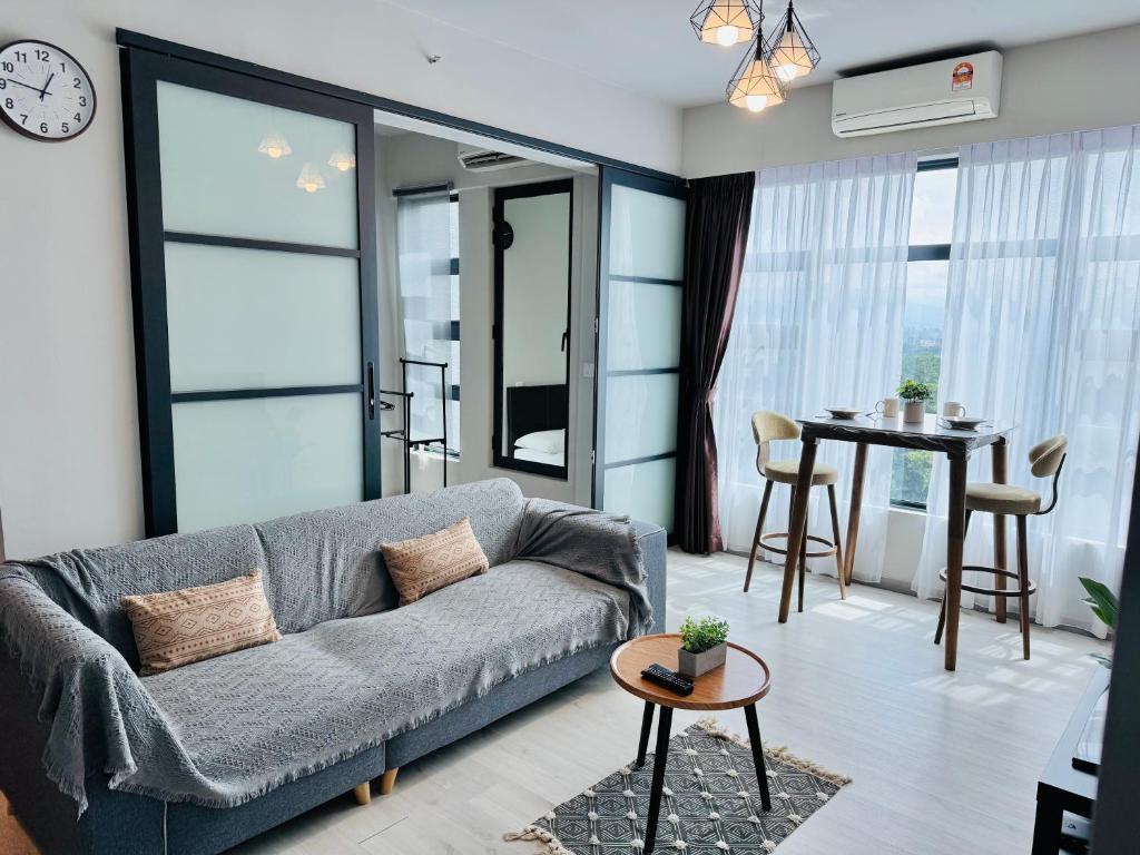 Upper Floor City View with Jesselton Quay near Suria Sabah & Jesselton point, Kota Kinabalu