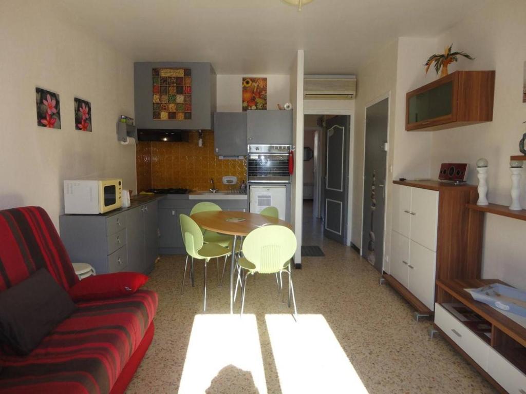 Appartement 2 pièces PORT LA NOUVELLE PN520-031 - 2