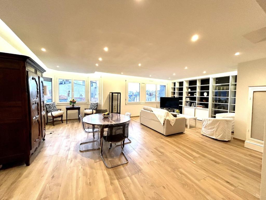 appartement-le-victor-hugo-vue-panoramique-centre-ville-terrasse