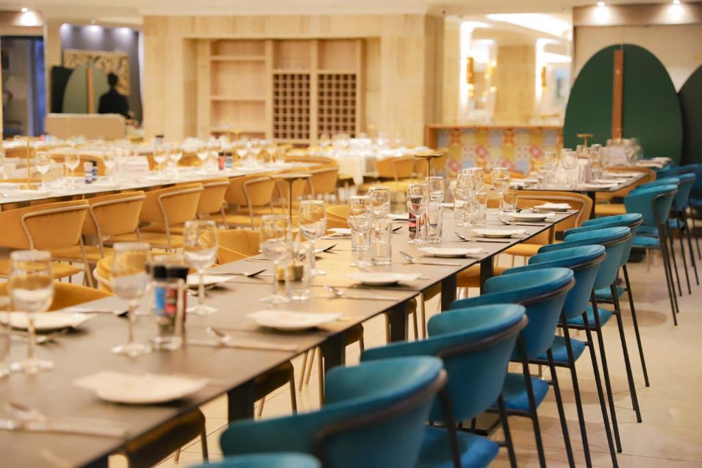 Soreda Hotel — Restaurant & bars in Qawra, Malta Island