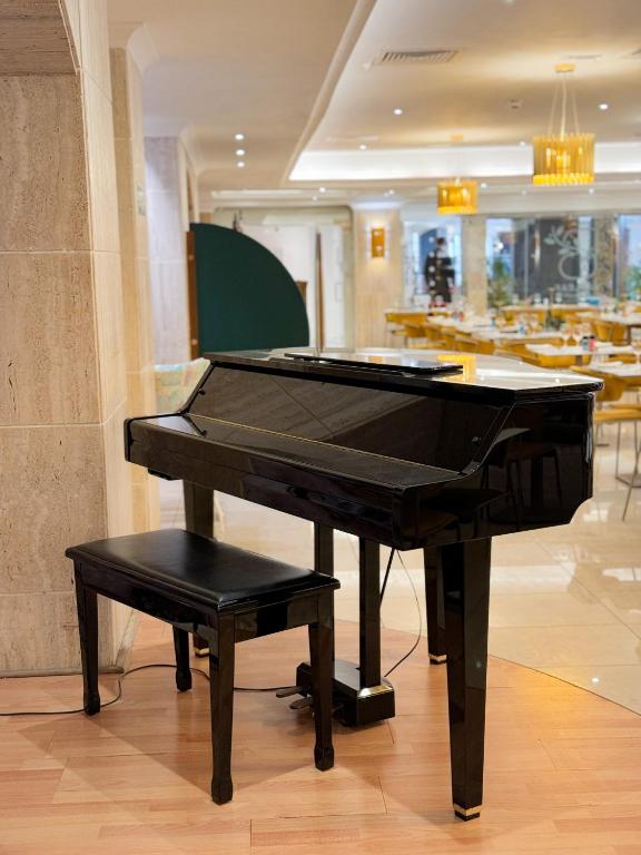 Soreda Hotel — Restaurant & bars in Qawra, Malta Island