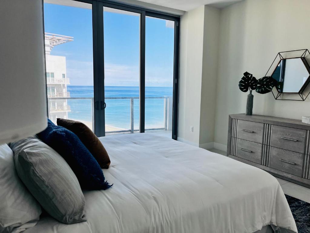 Ocean Views, Your Oasis Awaits, Riviera Beach