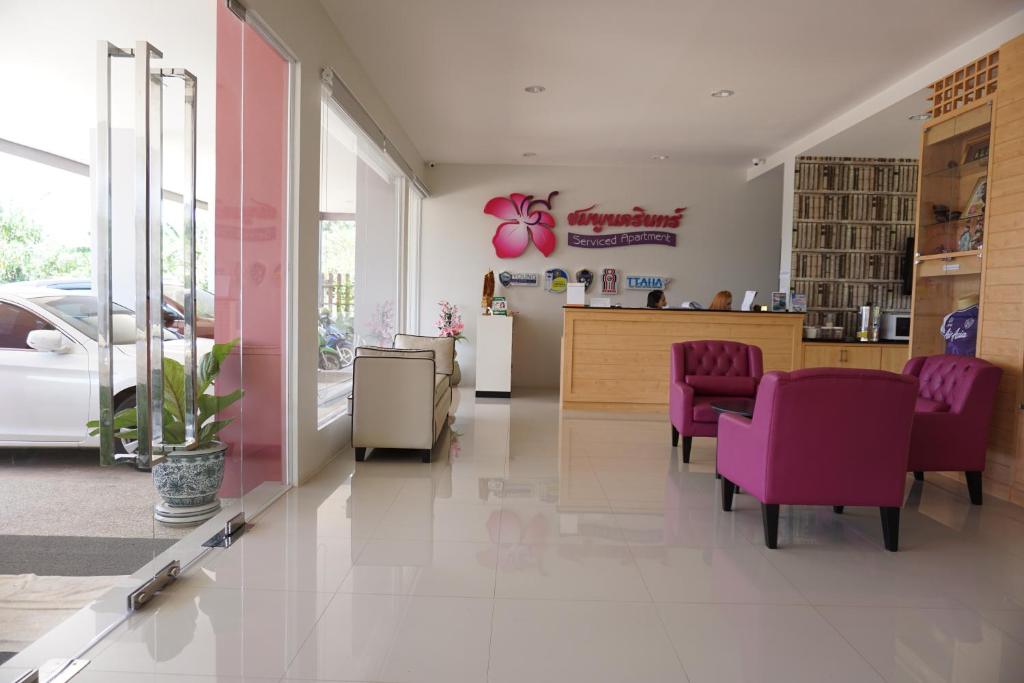 Lobby, Chompu Nakarin Apartment in Trang