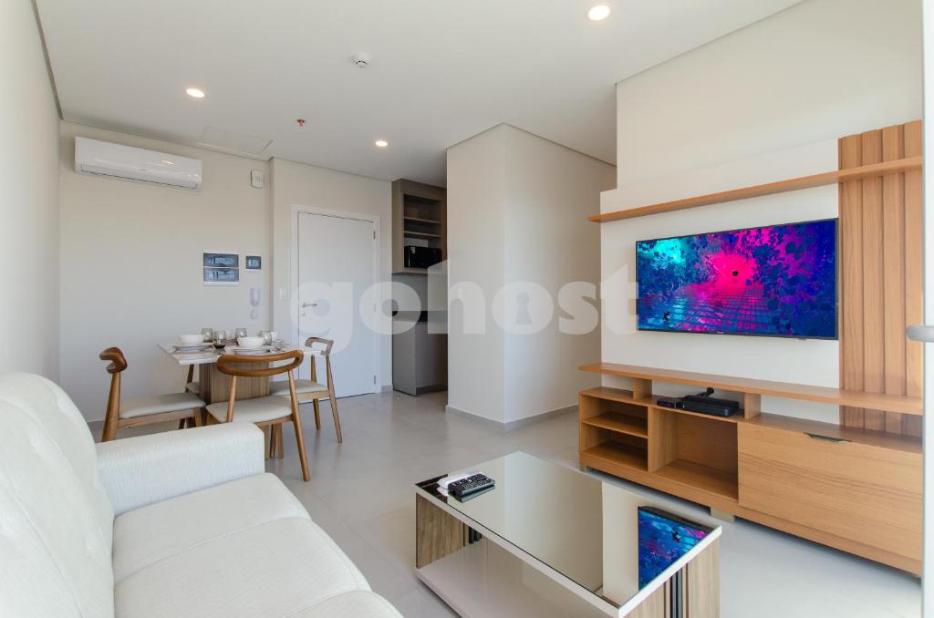 Dazzling 2 bed apt two blocks from Shop del Sol - 5