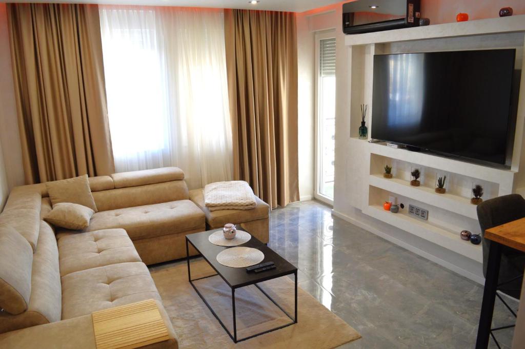 Apartman Parenzo, Bijeljina