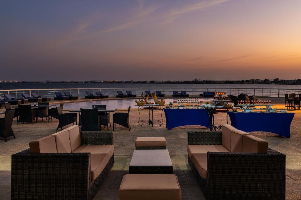 Bar/lounge, Sheraton Djibouti in Djibouti