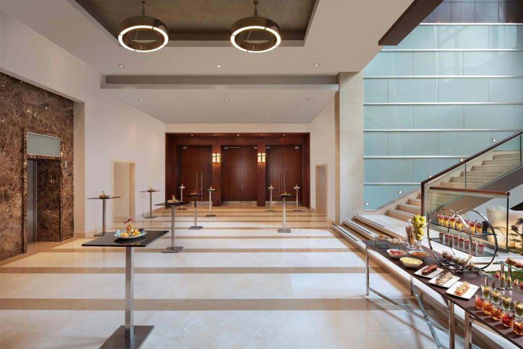 Tárgyalóterem/bálterem