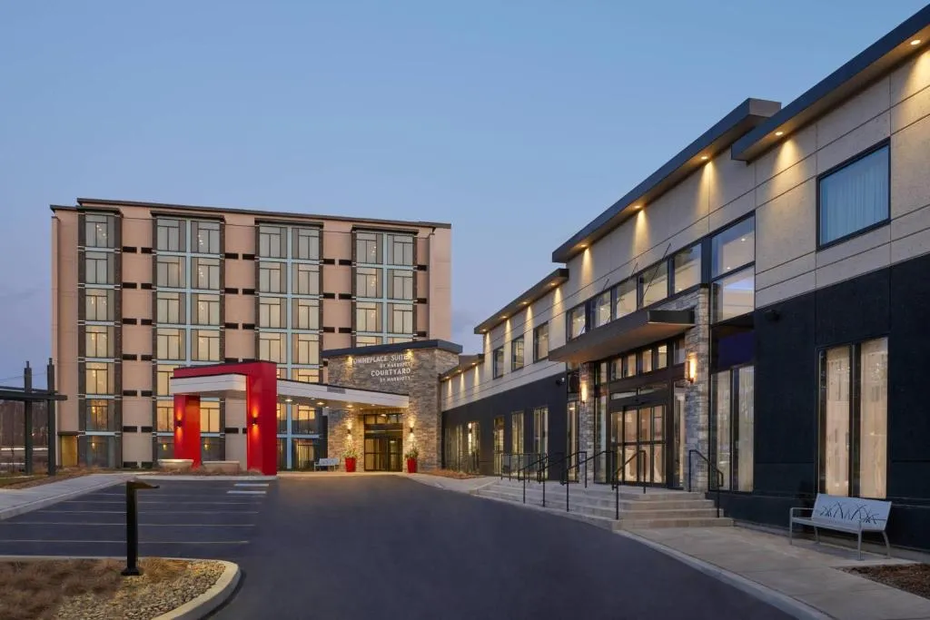 TownePlace Suites by Marriott Oshawa, hotel in Oshawa