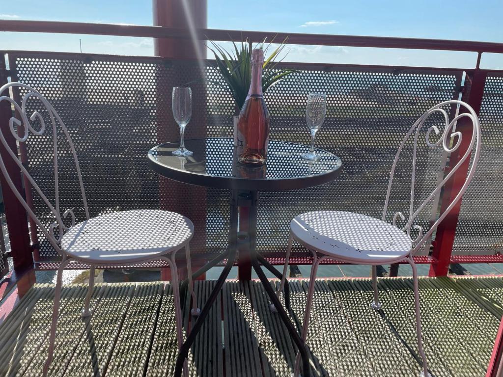 No27 Ayr Beach - Coorie Doon Stays, Ayr