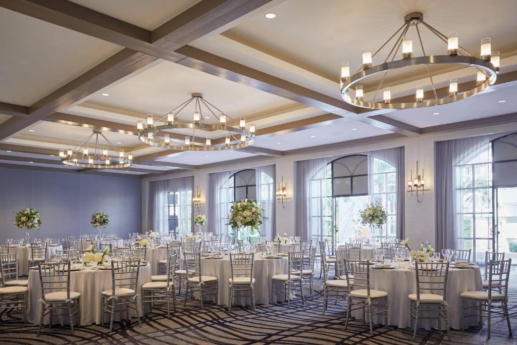 Banquet hall