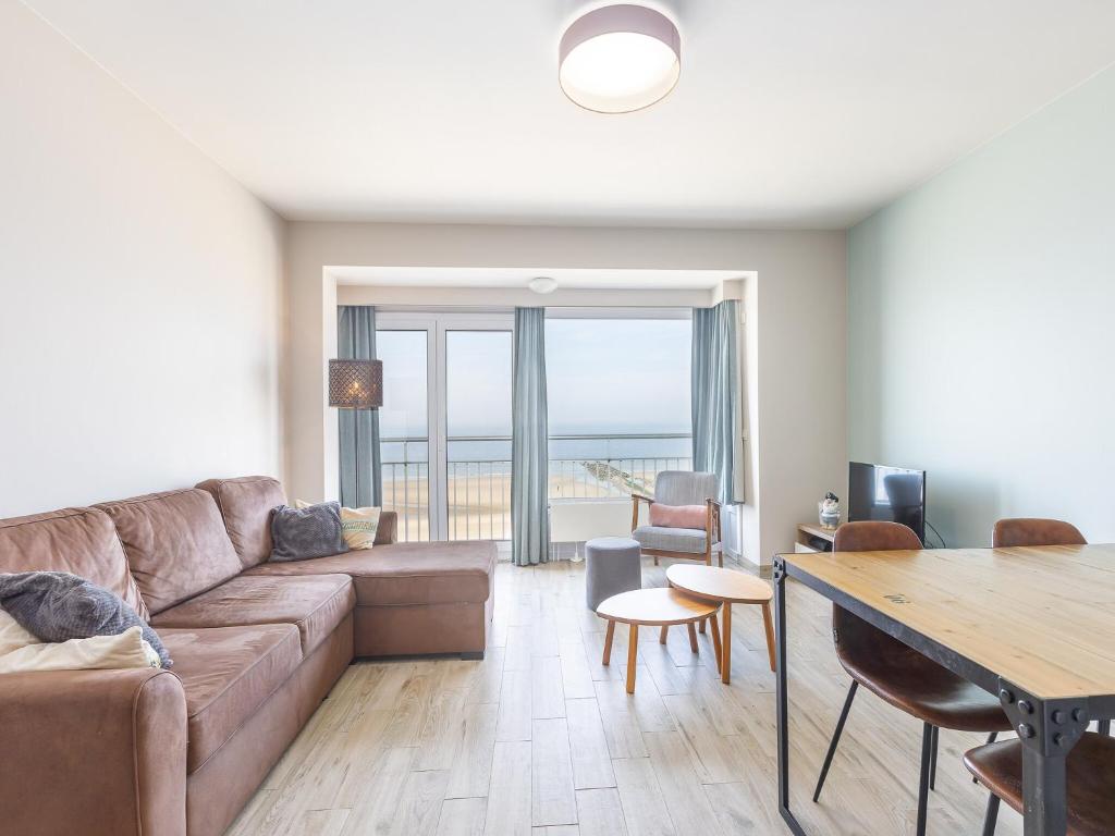 Apartment on the 5th floor with sea view, Middelkerke