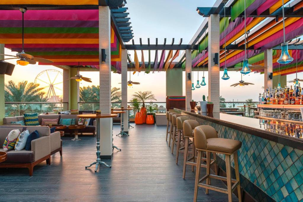 Bar/lounge
