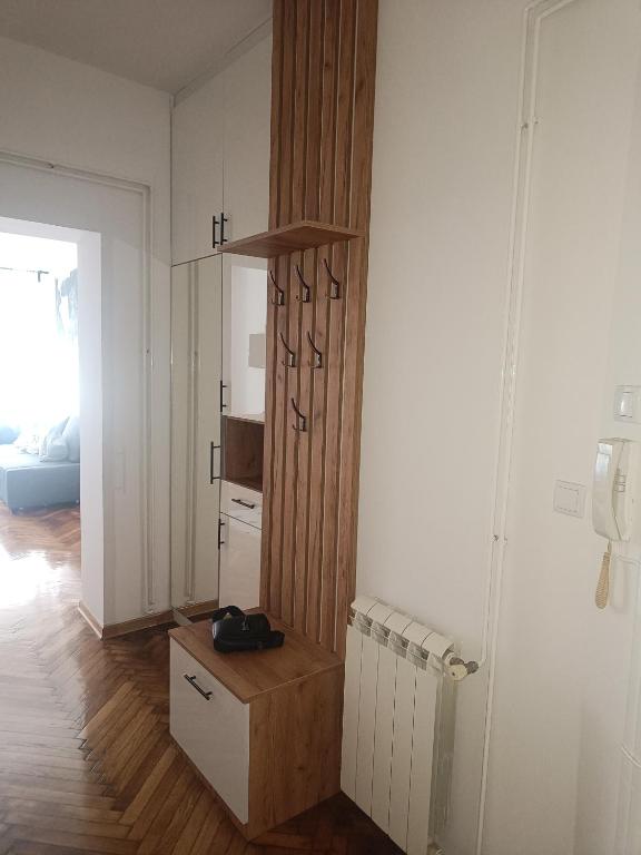 Duke's Downtown # 2 - 4