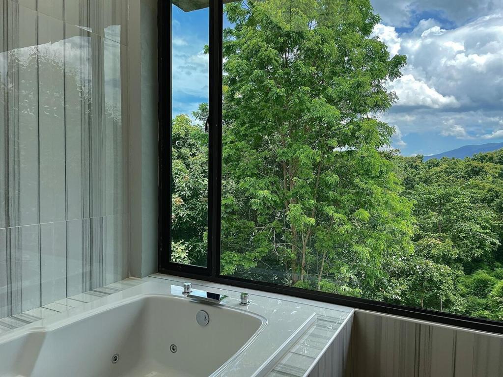 Starry Hill House Chiangmai - บ้านสวนชมดาว