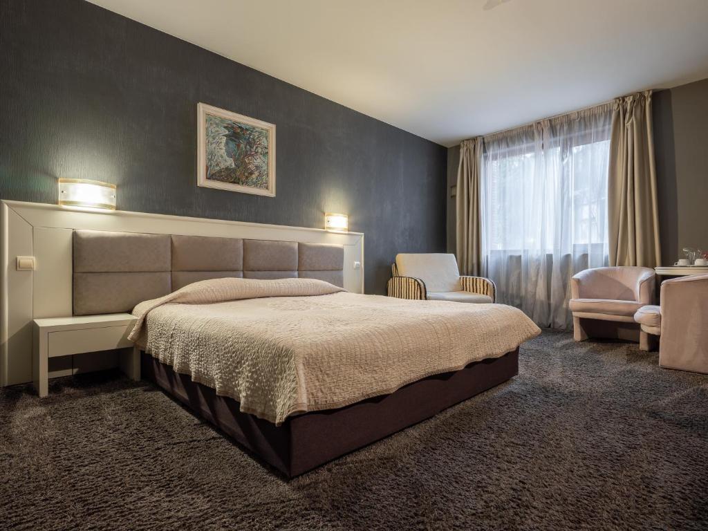  Покращений номер (2 дорослих + 1 дитина) 