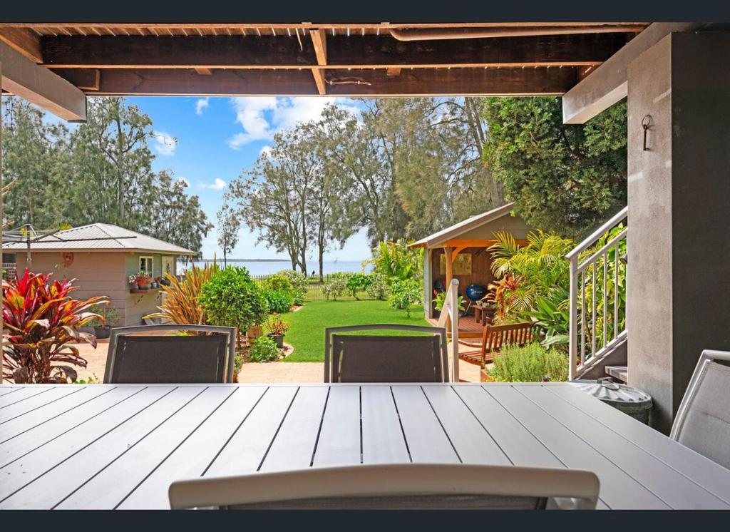 Berkeley Waterfront - Familys and Boaters Paradise, Berkeley Vale