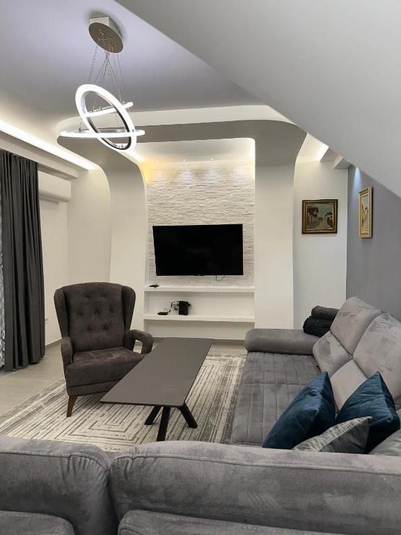 Villa Luca Free Parking - 3