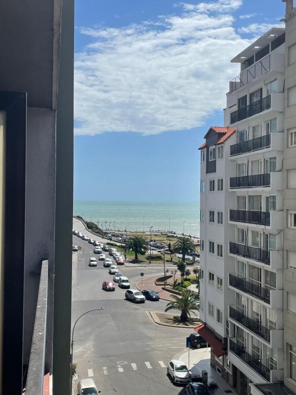 Lazlo Mar del Plata - 1