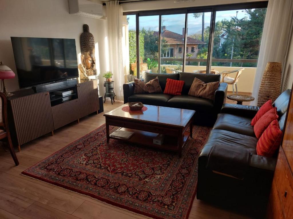 Appartement avec terasse au pied du port - 1