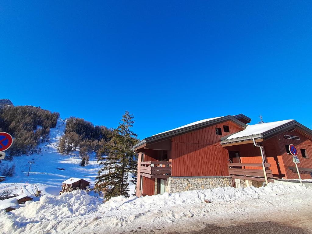 Résidence Digitale - 3 pièces pour 6 personnes - Piscine, sauna et Parking Privé - 2