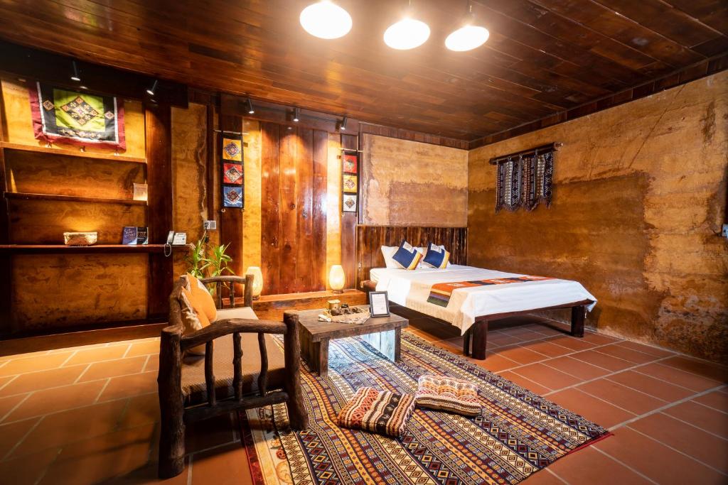 モン ビレッジ リゾート ハーザン クアンバ (H'mong Village Resort Ha Giang)