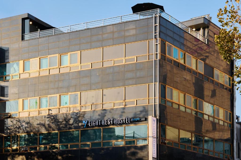 Eight Rest Hostel Jong-ro