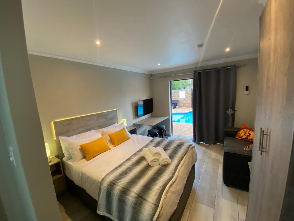 At Durrant, Centurion