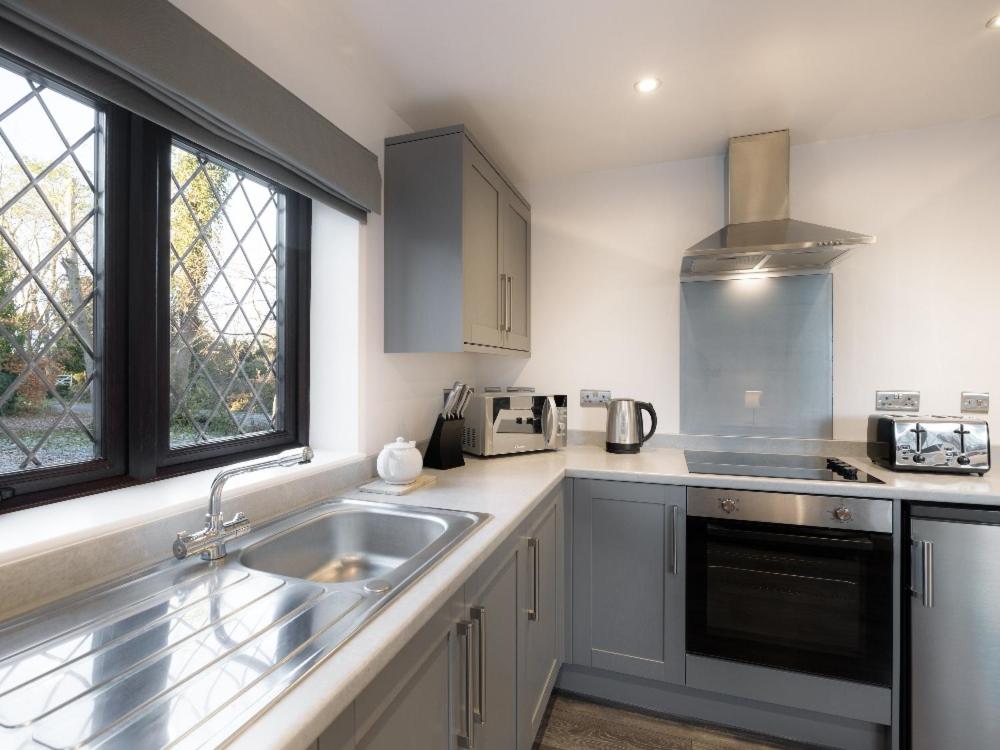 Ash Cottage, Little Steeping photo 8
